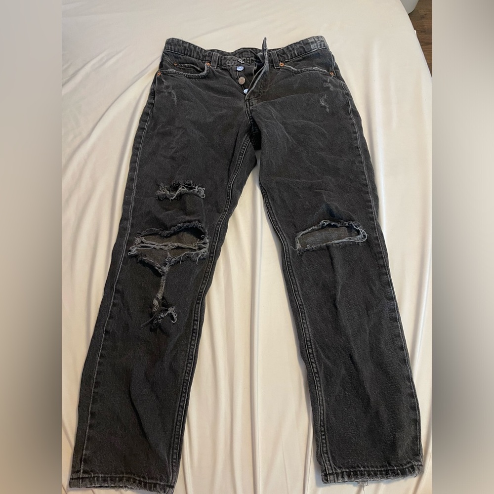 BLACK JEANS